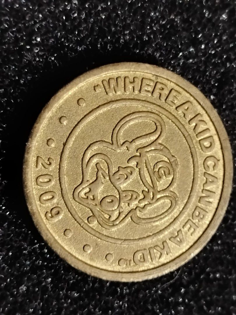 CHUCK E. CHEESE TOKEN 3PCS DIFF. VARIANTS, Hobbies & Toys, Memorabilia