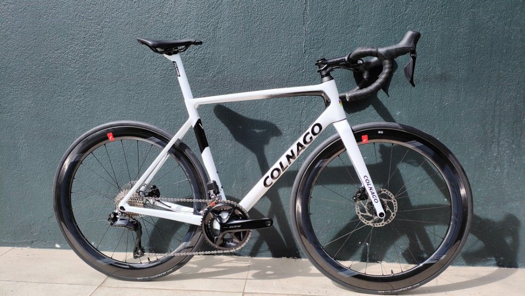 Colnago V3 105 Di2 12 speed
