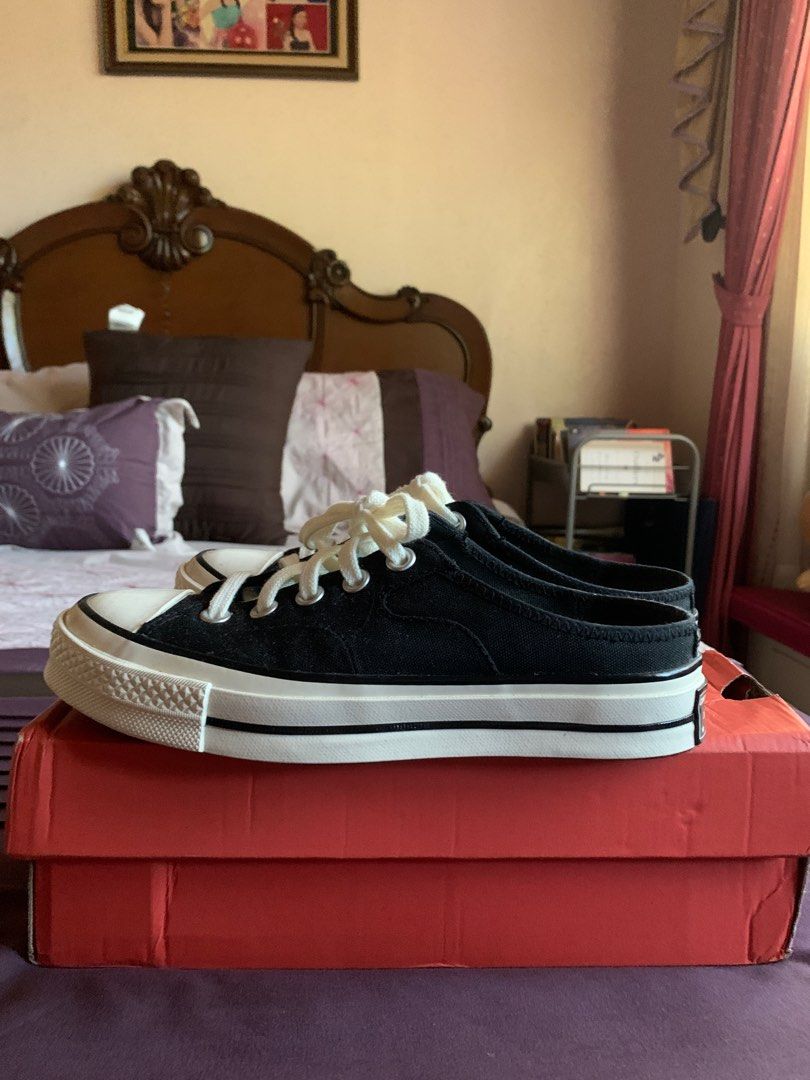 Converse 70s size 4 hotsell