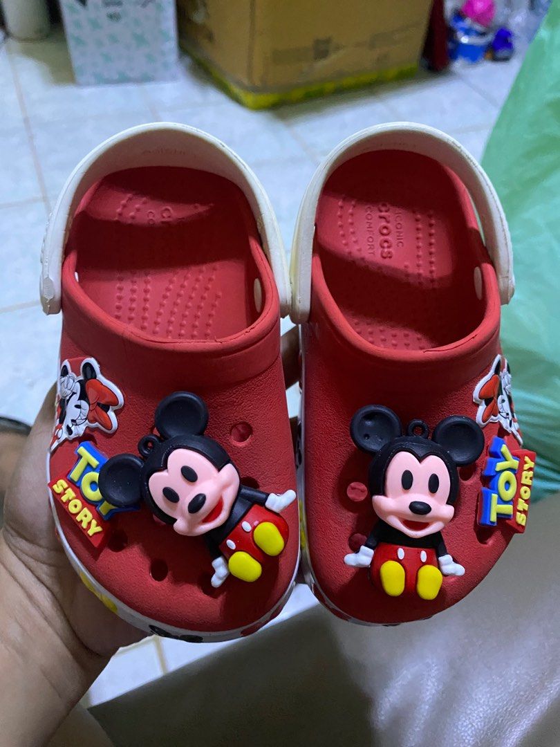 Crocs outlet c8c9 size