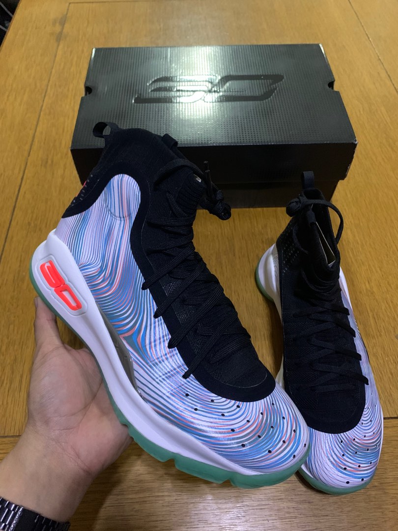 Curry 4 more magic store