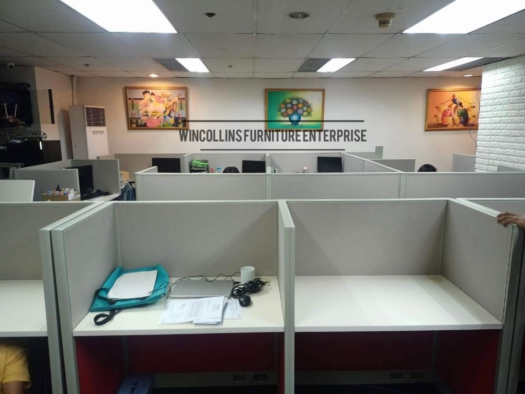 Customized Workstation Cubicles Partition, Furniture & Home Living ...