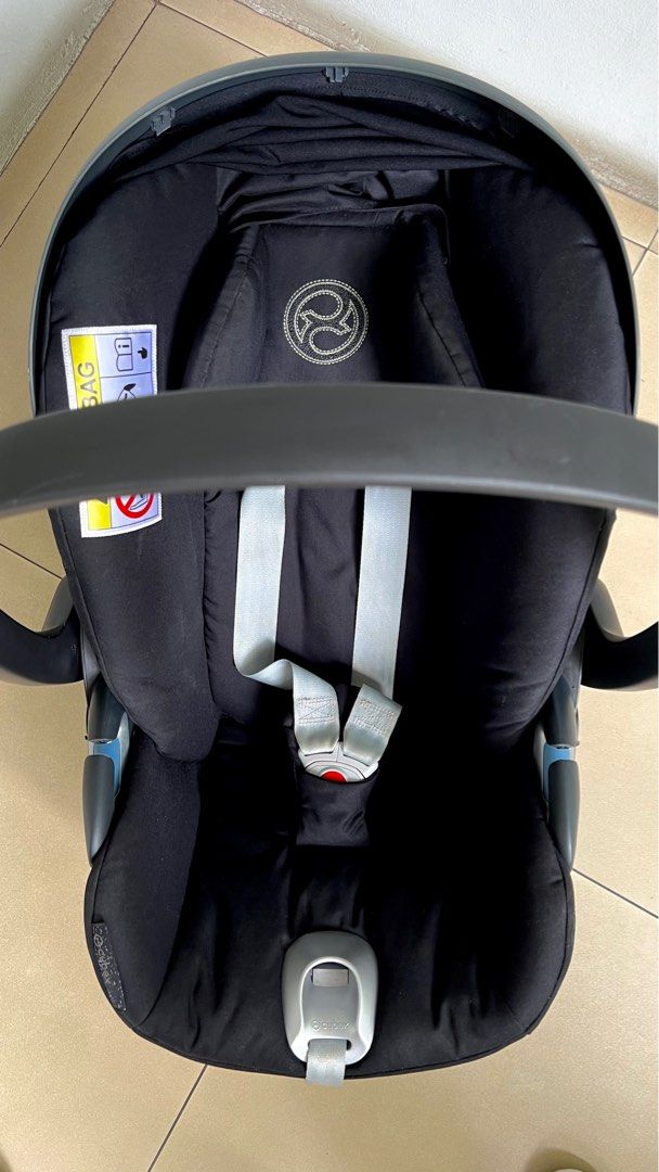 Cybex car seat + adapters, Babies & Kids, Going Out, Car Seats on Carousell
