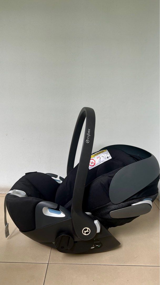 Cybex car seat + adapters, Babies & Kids, Going Out, Car Seats on Carousell
