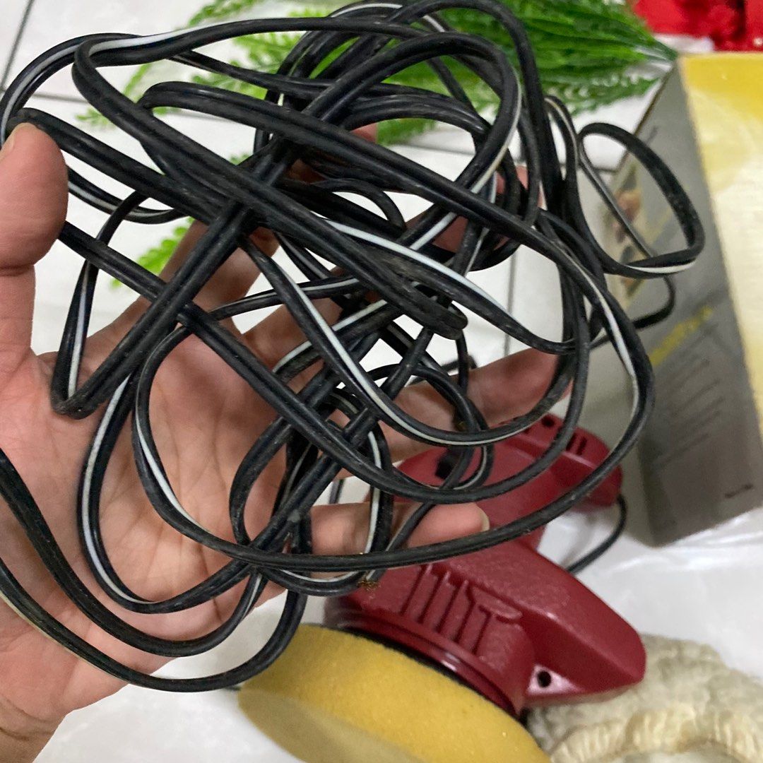 Defect Good hope auto polisher, Everything Else, Others on Carousell