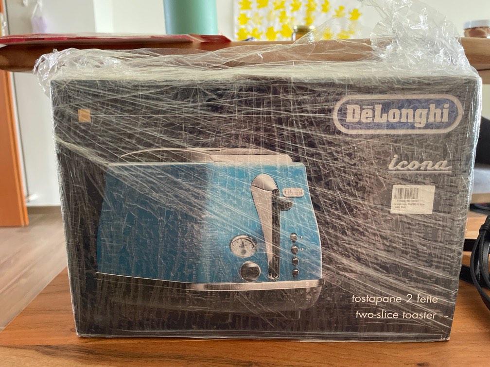 DeLonghi Icona two slice toaster, TV & Home Appliances, Kitchen