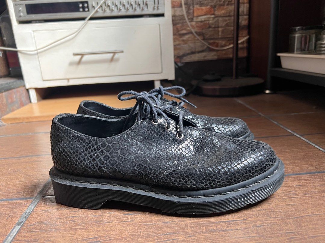 Dr. Martens 1461 Snakeskin, Luxury, Sneakers & Footwear on Carousell