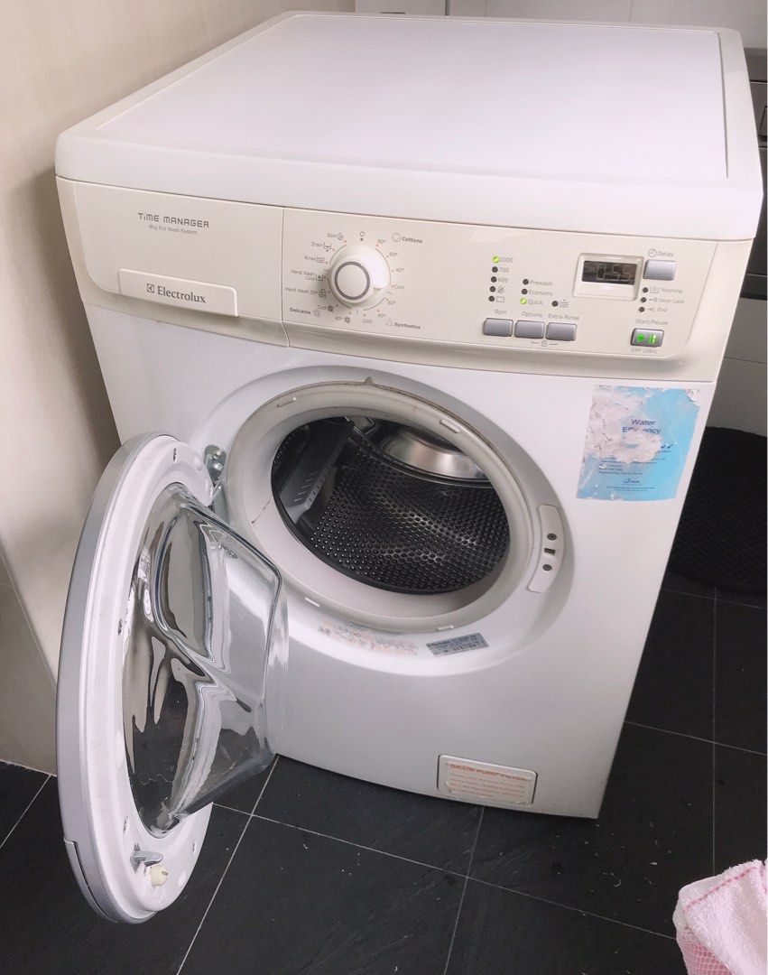 Electrolux Washer to clear urgently!!, TV & Home Appliances, Washing