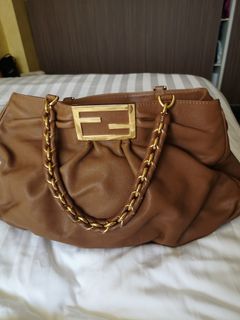 (Category: ) located in . Submitted by pris.mj (Listing ID 1208573359, Image 1). Description: .