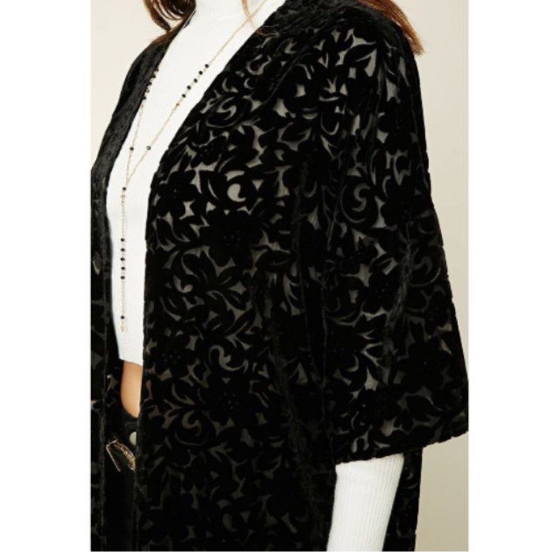 Forever 21 Kimono cover up Women s Fashion Coats Jackets and Outerwear on Carousell