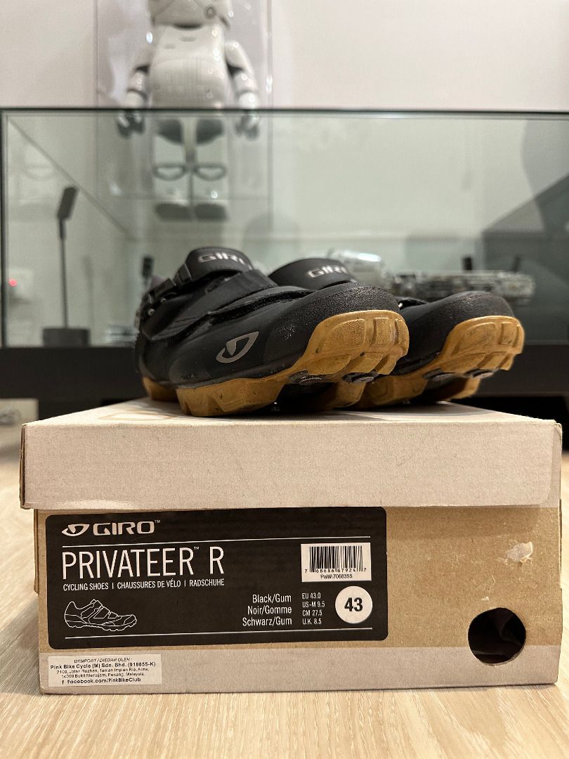 Giro privateer black deals