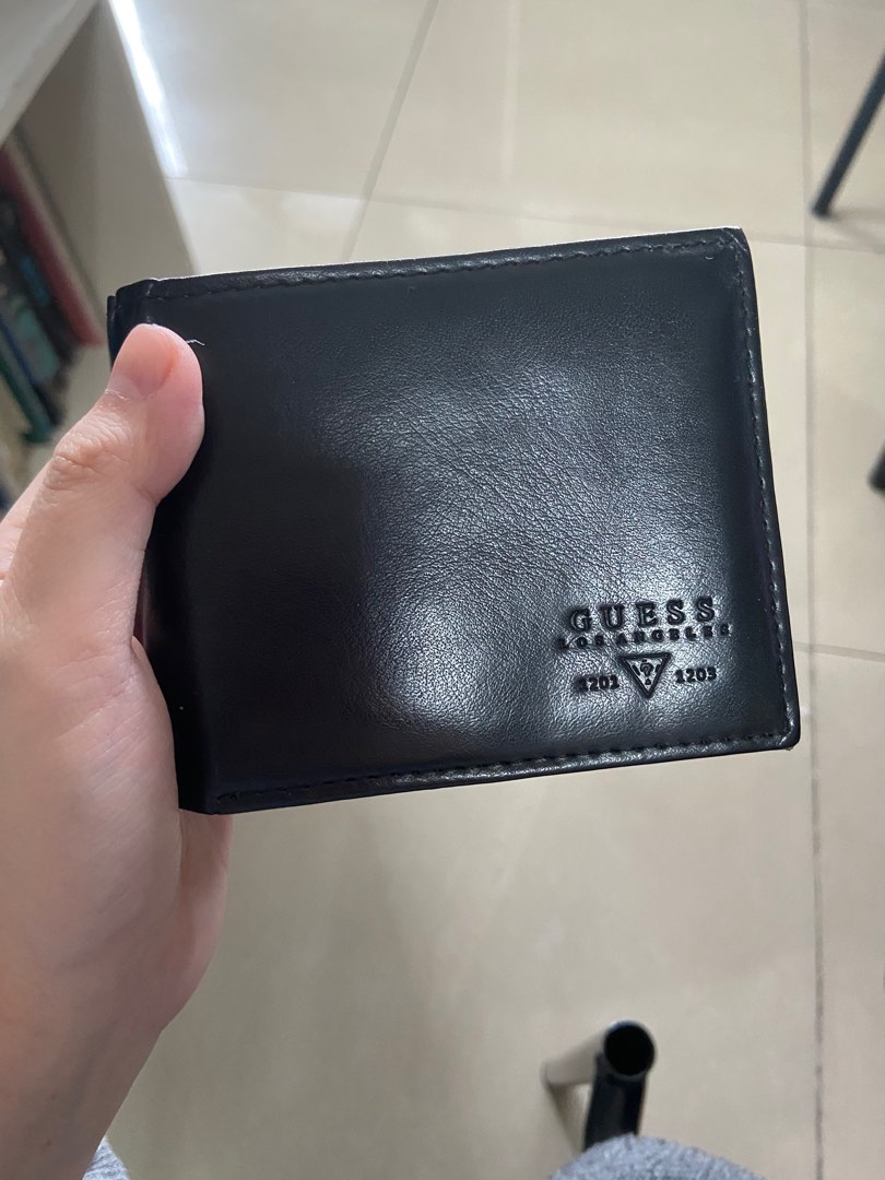Guess Preloved Men s Wallet