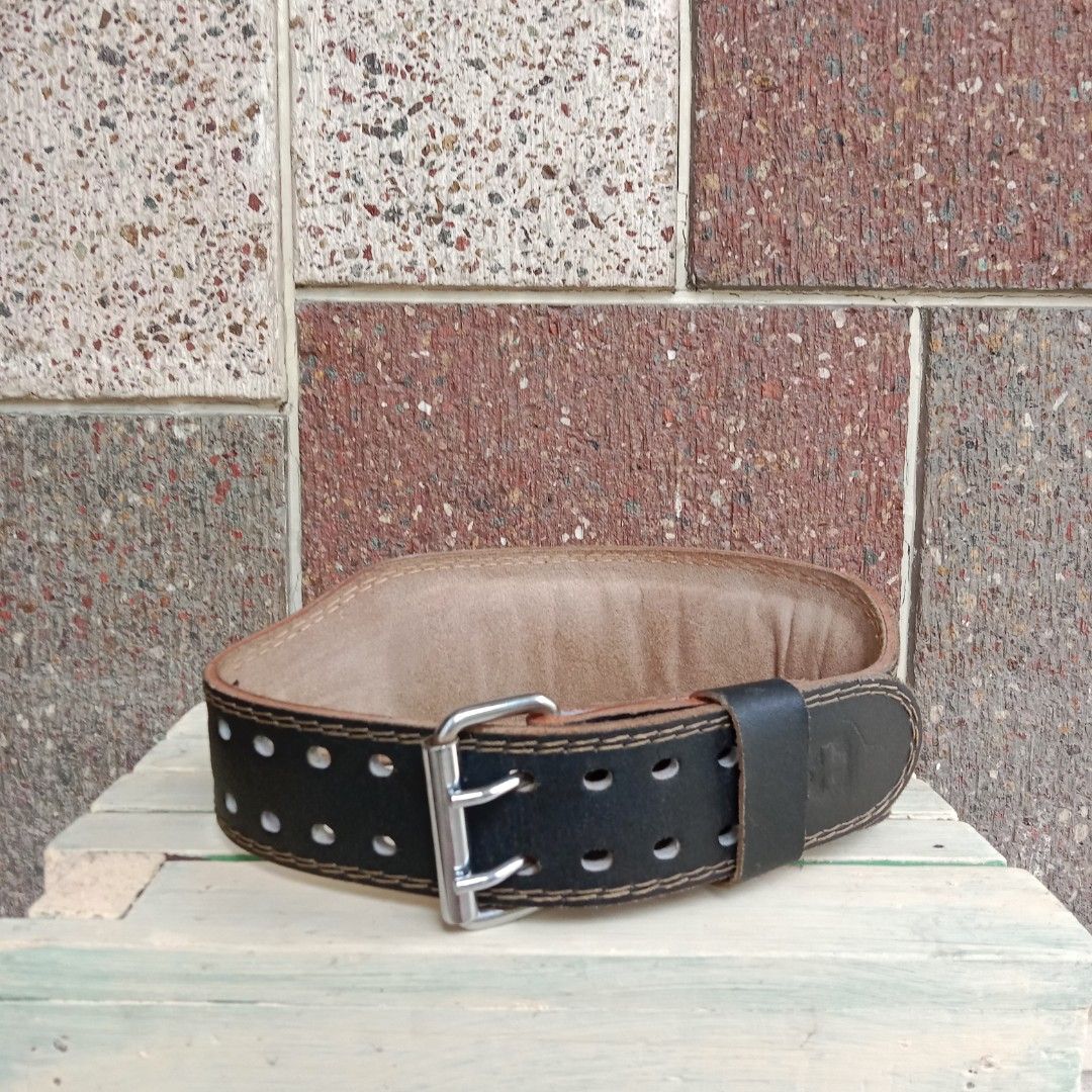 Harbinger 4" Padded Weight Lifting Leather Belt, Sports Equipment