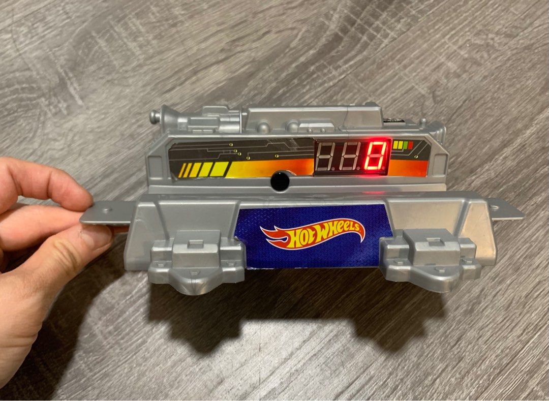 Hot wheels track cheap builder digital speedometer accessory