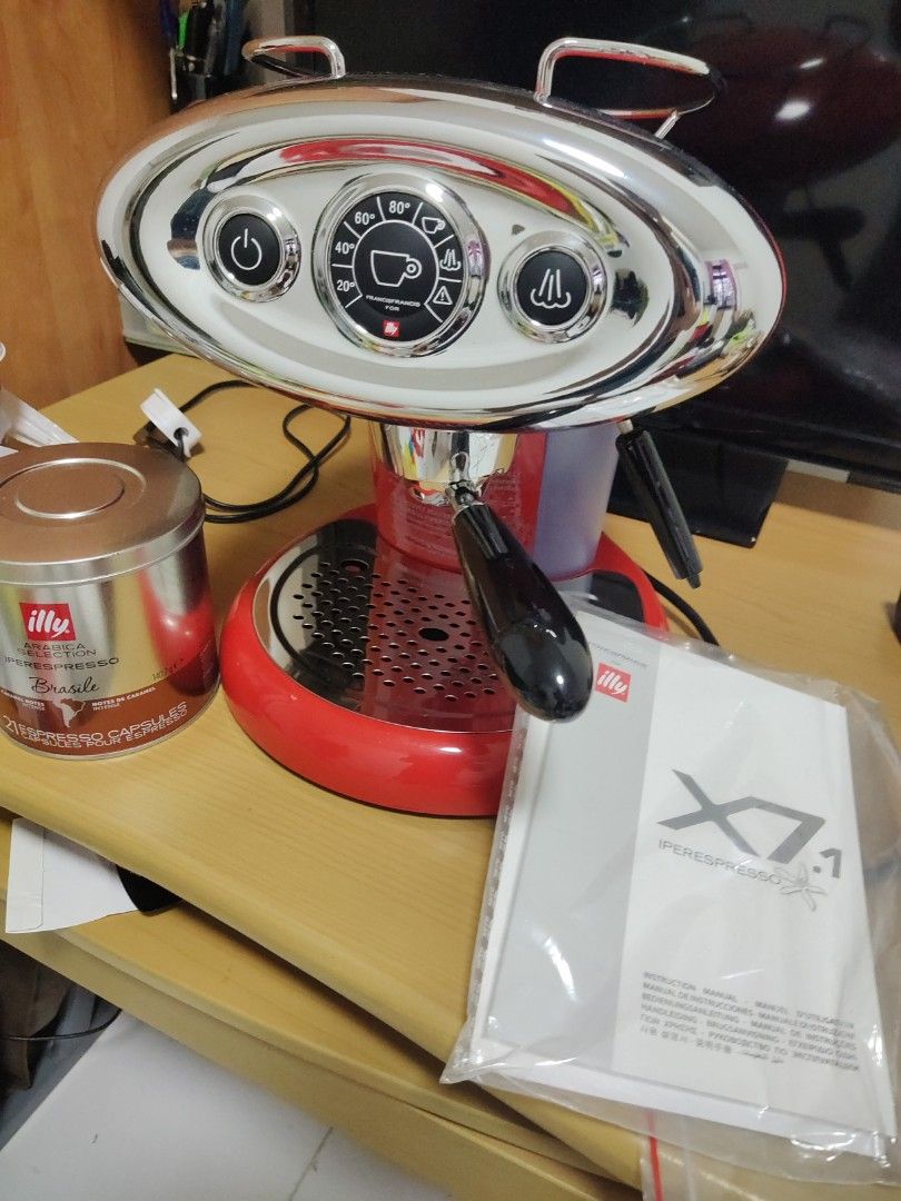Illy X7 Expresso Machine, TV & Home Appliances, Kitchen Appliances