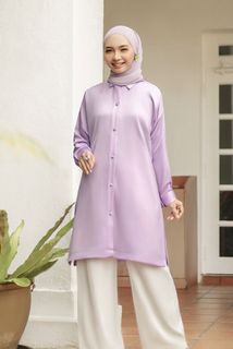 (Category: ) located in . Submitted by theownwardrobe (Listing ID 1208484144, Image 1). Description: .