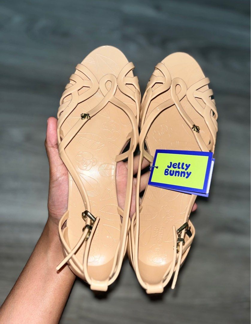 Jelly bunny sandal in beige