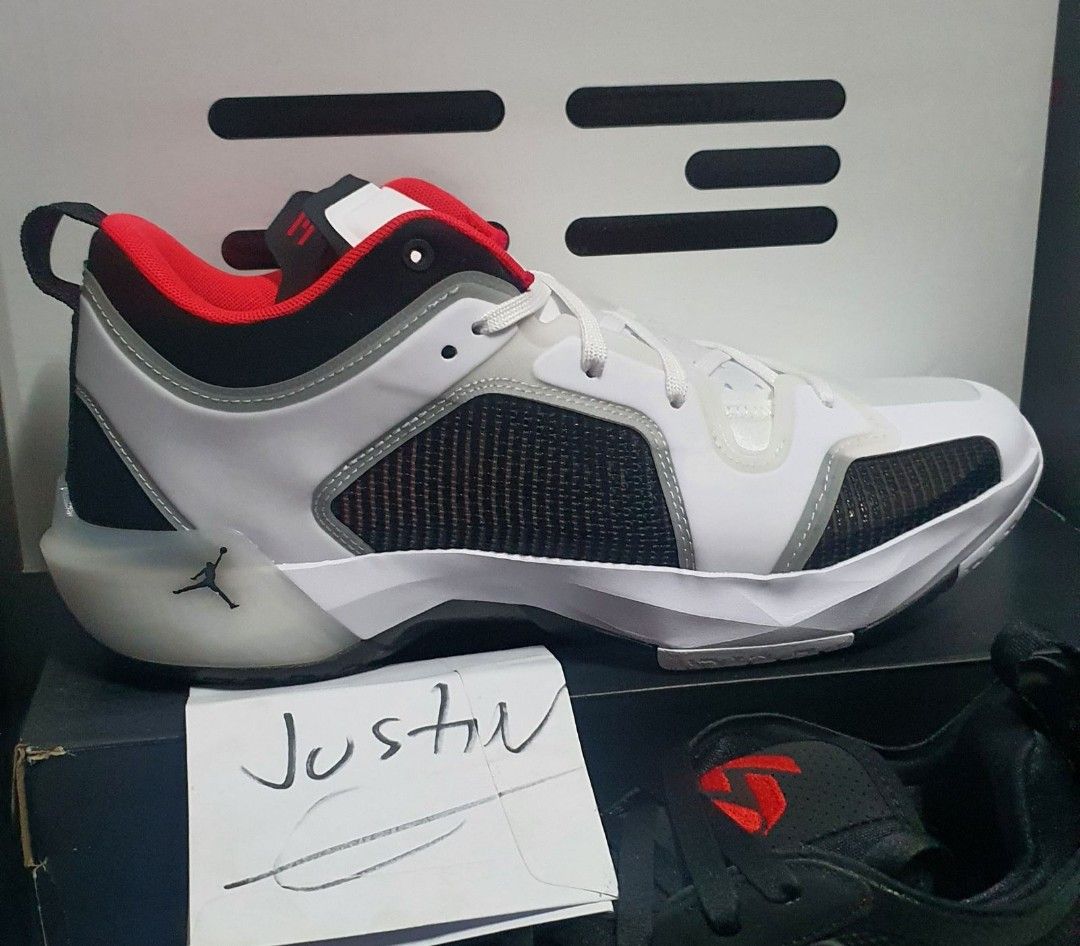 Jordan 37 LOW SIREN RED, Men's Fashion, Footwear, Sneakers on Carousell