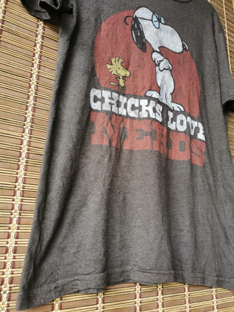 Junk food X Snoopy Peanuts tee, Men's Fashion, Tops & Sets, Tshirts