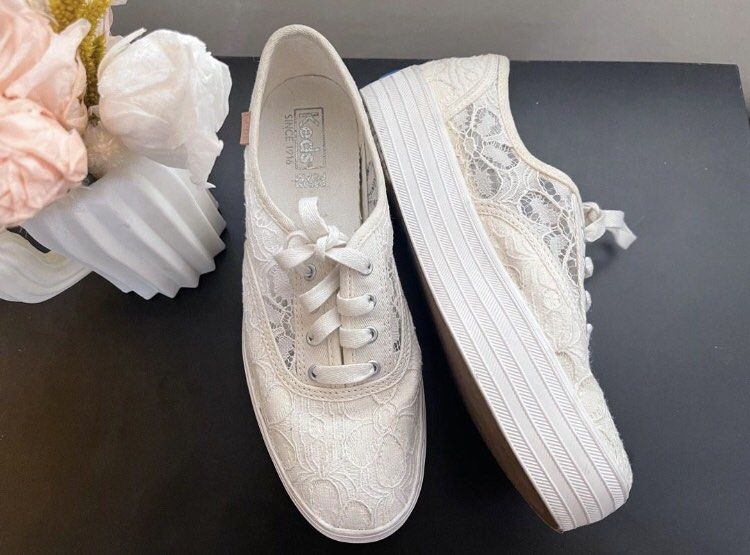 keds deck shoes