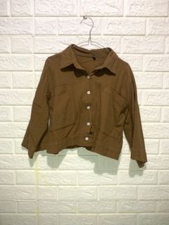 Kemeja crop linen