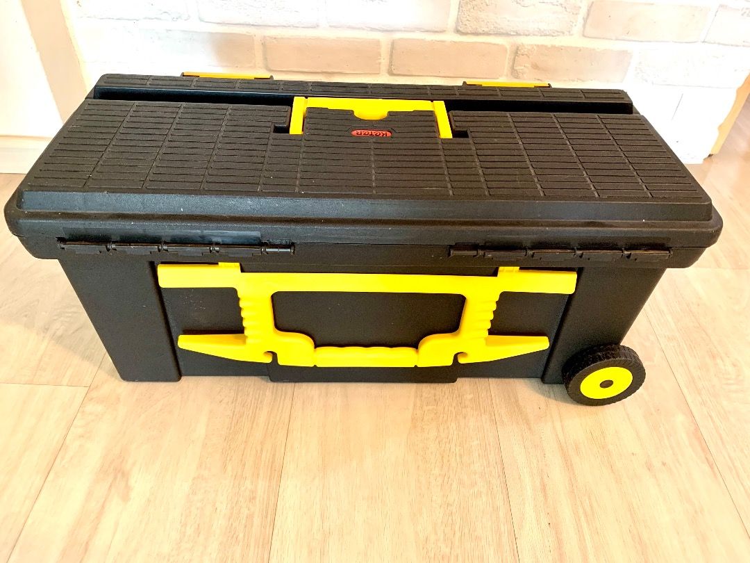 Keter tool box with wheels, Furniture & Home Living, Home Improvement