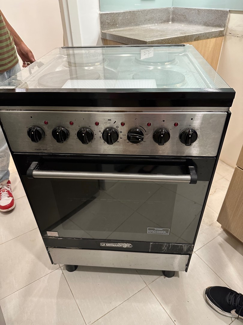 La germania 4 burner electric range and oven, TV & Home Appliances