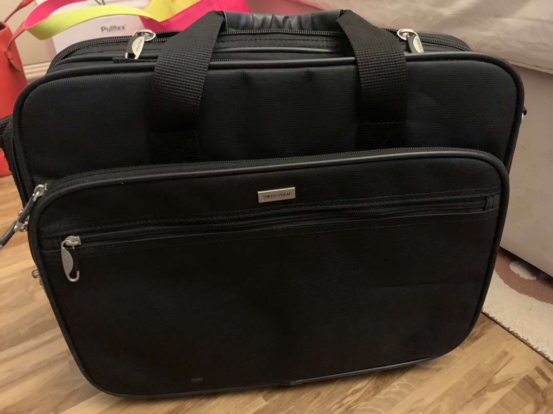 Laptop trolley bag slim, Computers & Tech, Laptops & Notebooks on Carousell