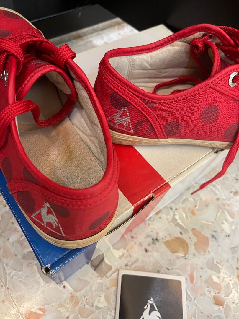 Le coq sportif online red shoes