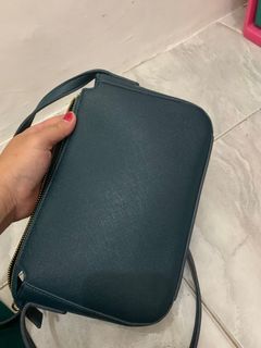Les catino sling bag
