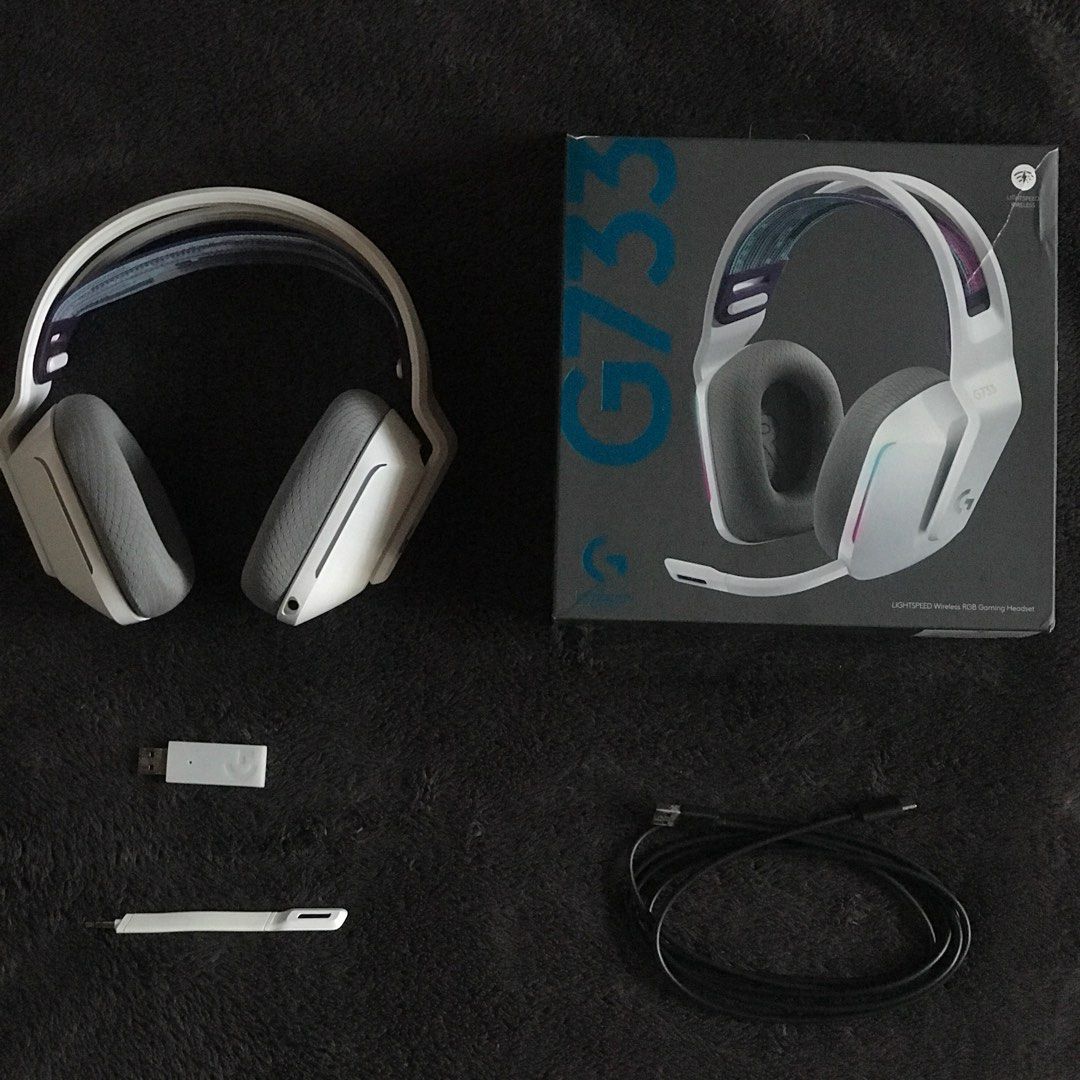 LOGITECH G733 WIRELESS GAMING HEADSET, Audio, Headphones & Headsets on