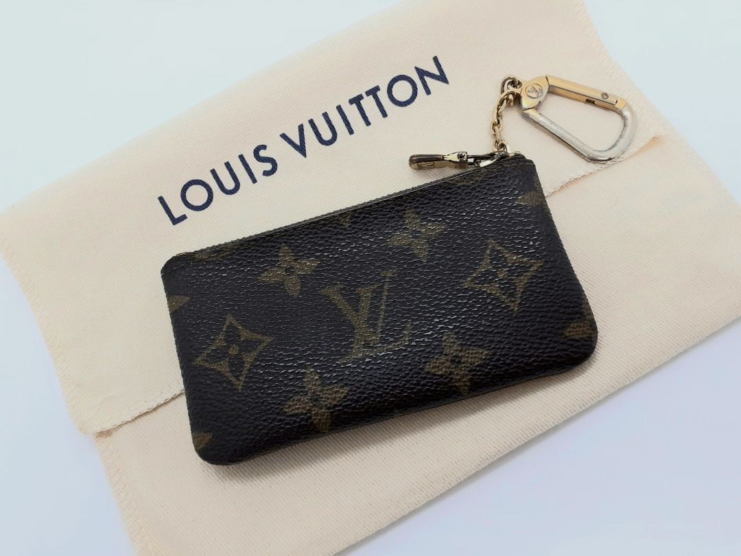 Louis Vuitton Monogram Tennis Ball Coin Purse (SHF-21057) – LuxeDH