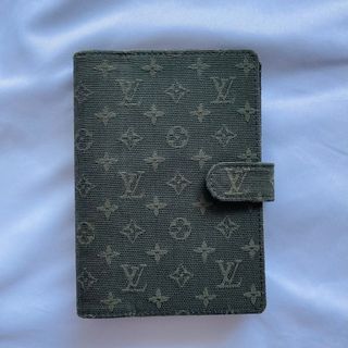 Louis Vuitton monogram small ring agenda phone organizer