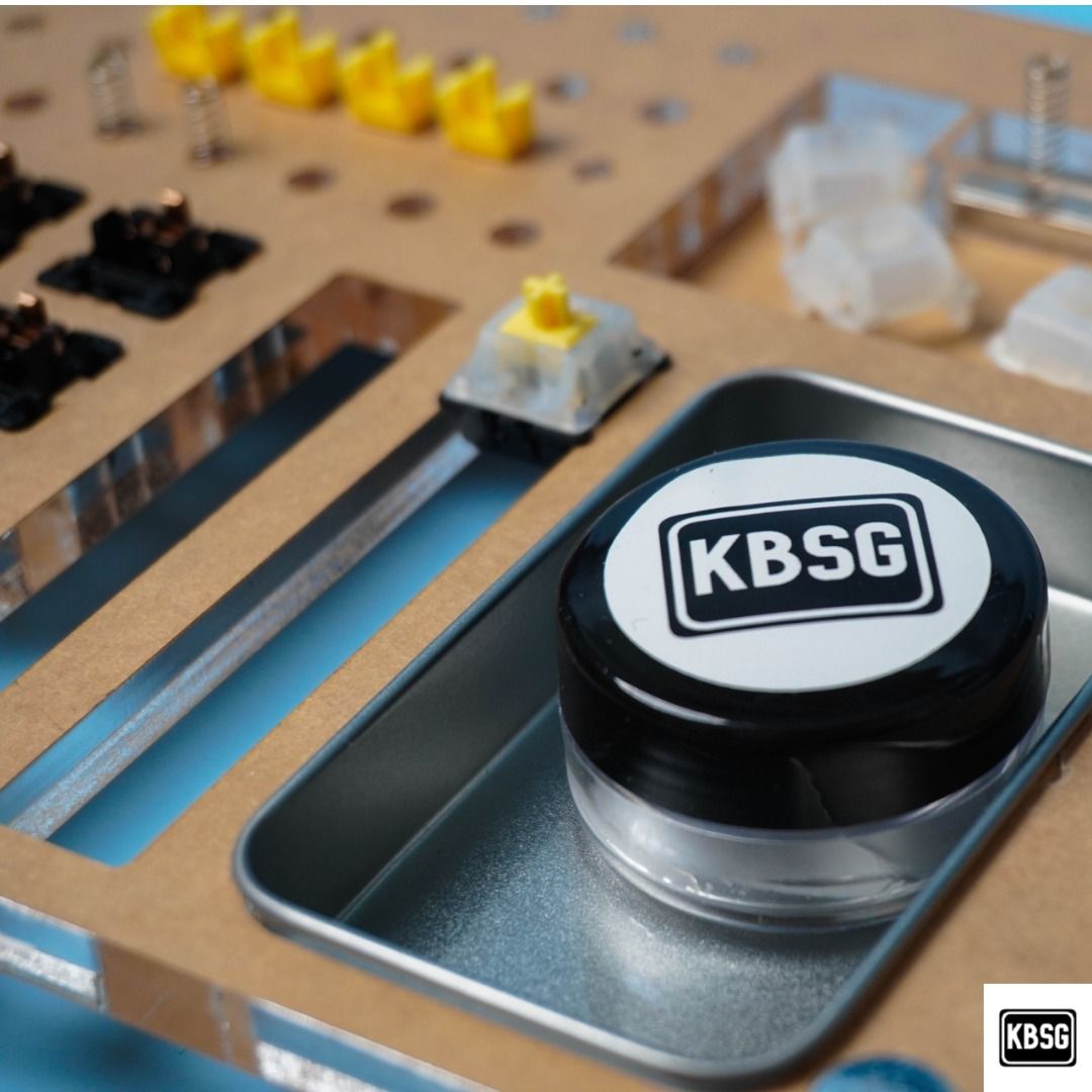 Lubing station for mechanical Keyboard Kelowna, Computers & Tech, Parts & Accessories, Computer