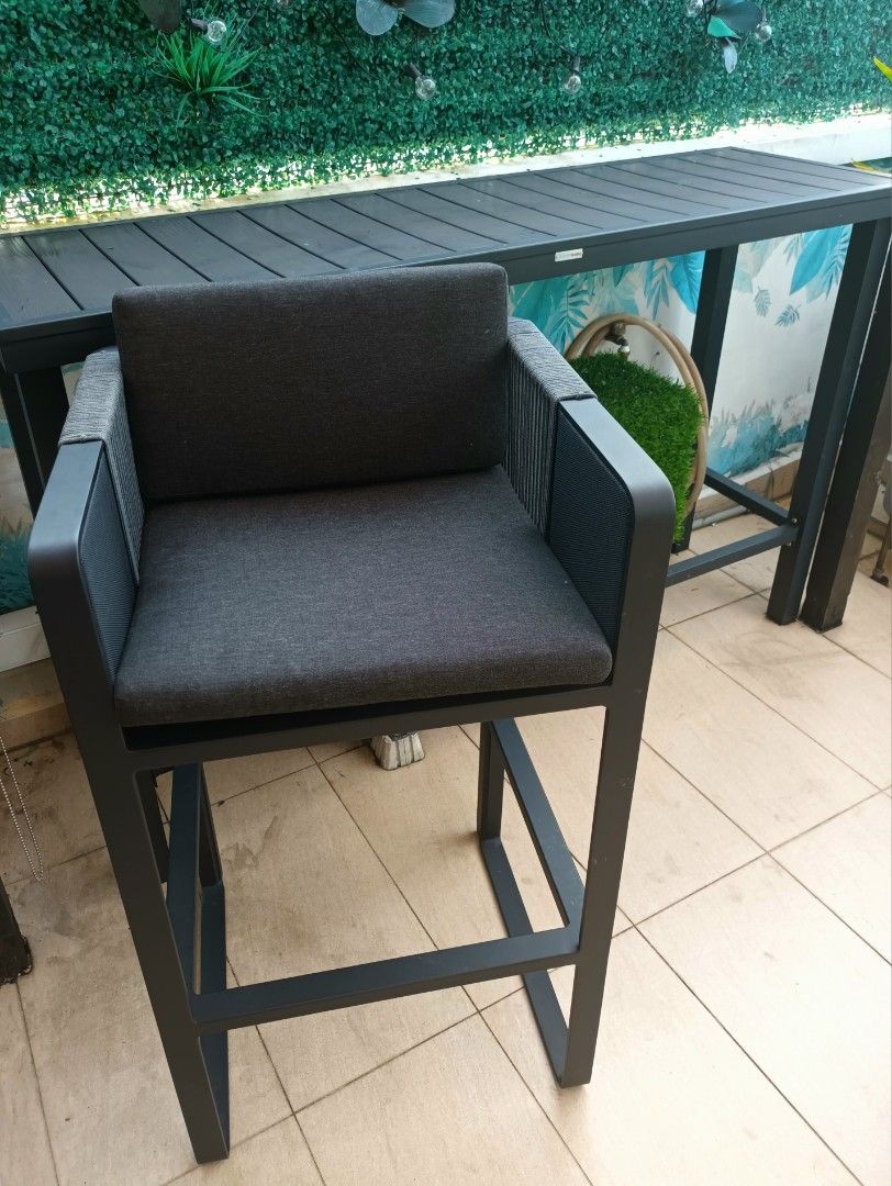 Luxury outdoor bar furniture, Furniture & Home Living, Outdoor