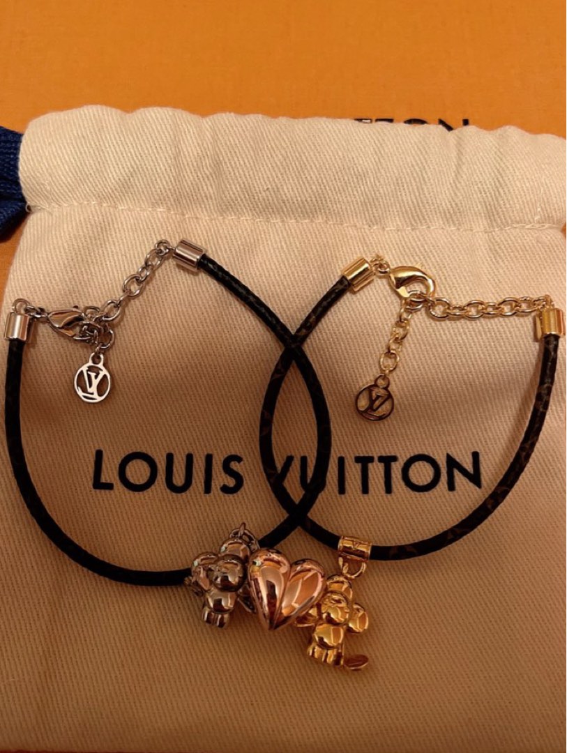 LV Louis Vuitton 情侶手鏈VIVIENNE AMOUR BRACELET, 名牌, 飾物及配件- Carousell