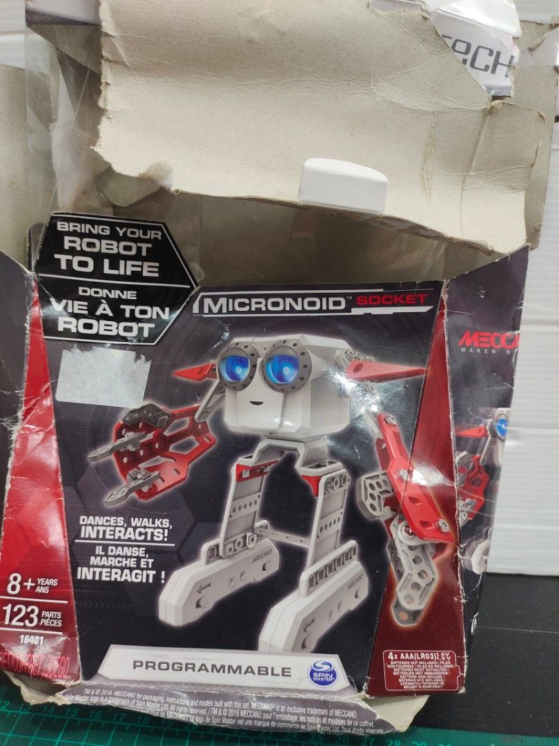 Meccano micronoid socket