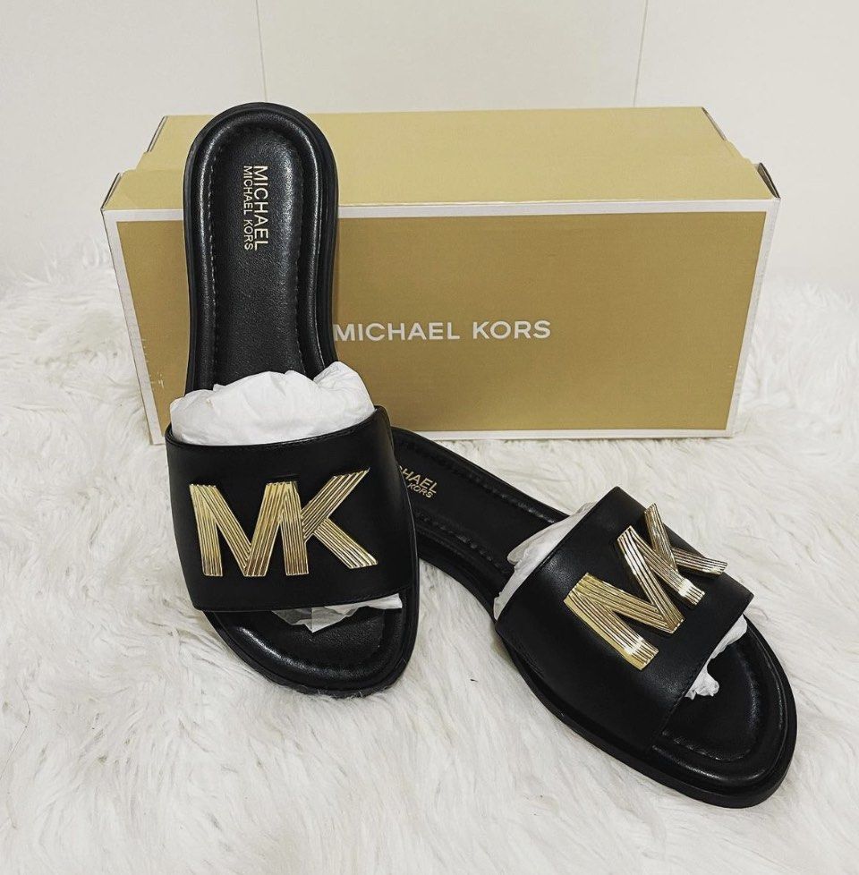 Michael Kors Slides, Women's Fashion, Footwear, Flats & Sandals on Carousell