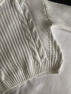 mirrou sweater