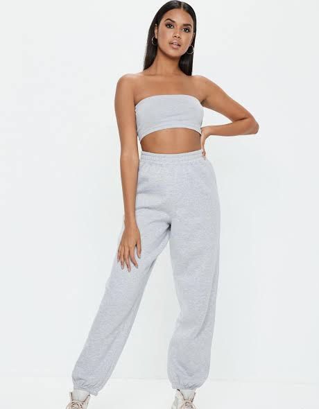 Misguided Grey Oversized Sweatpants Joggers, Women's Fashion, Bottoms,  Other Bottoms on Carousell