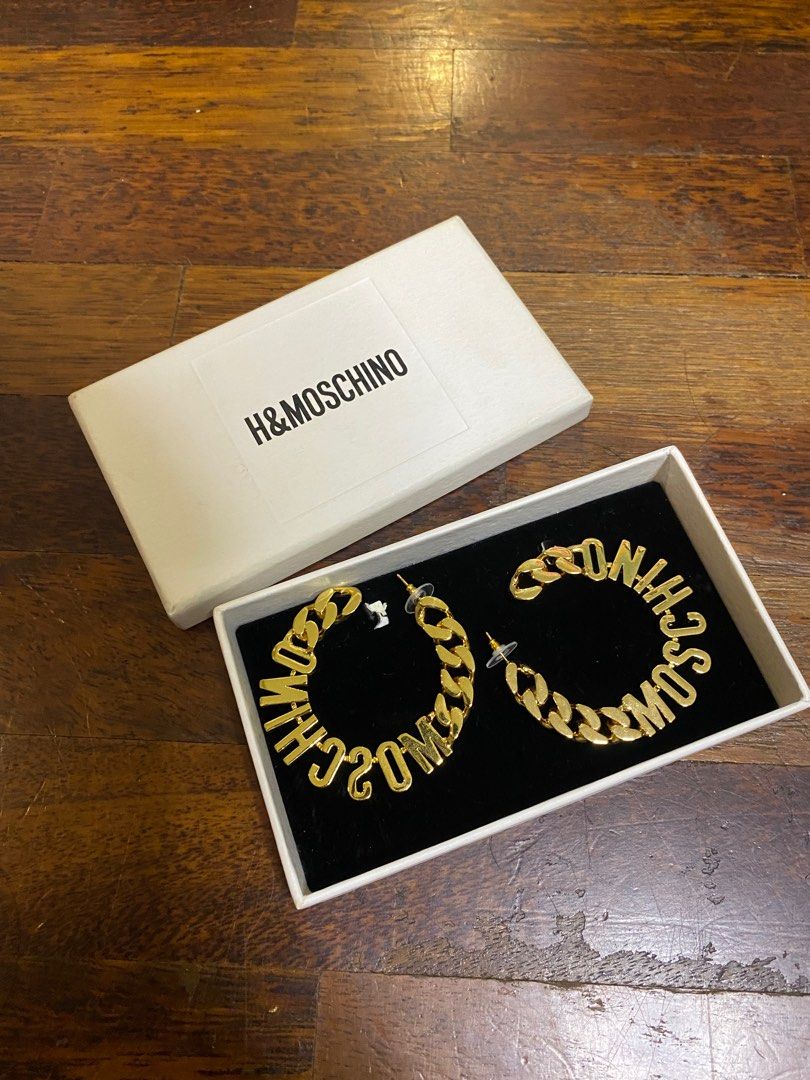 Moschino earrings hot sale h&m