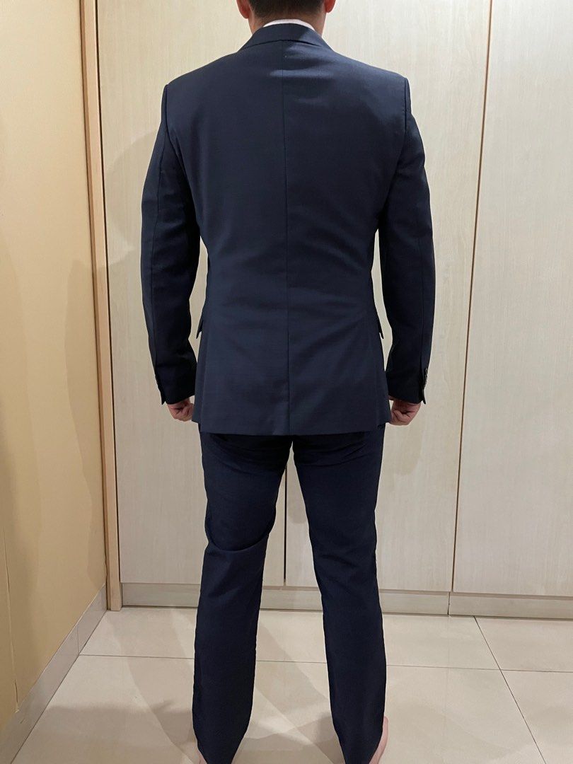Navy zara man suit, Fesyen Pria, Pakaian , Baju Luaran di Carousell