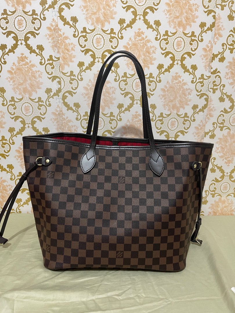 Lv neverfull mm size, Luxury, Bags & Wallets on Carousell