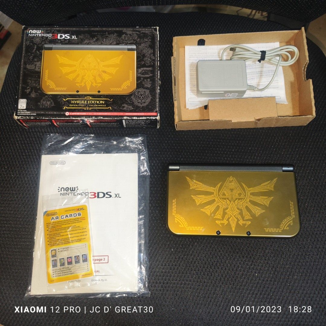 New 3ds xl hyrule edition Brandnew condition (bottom IPS screen only