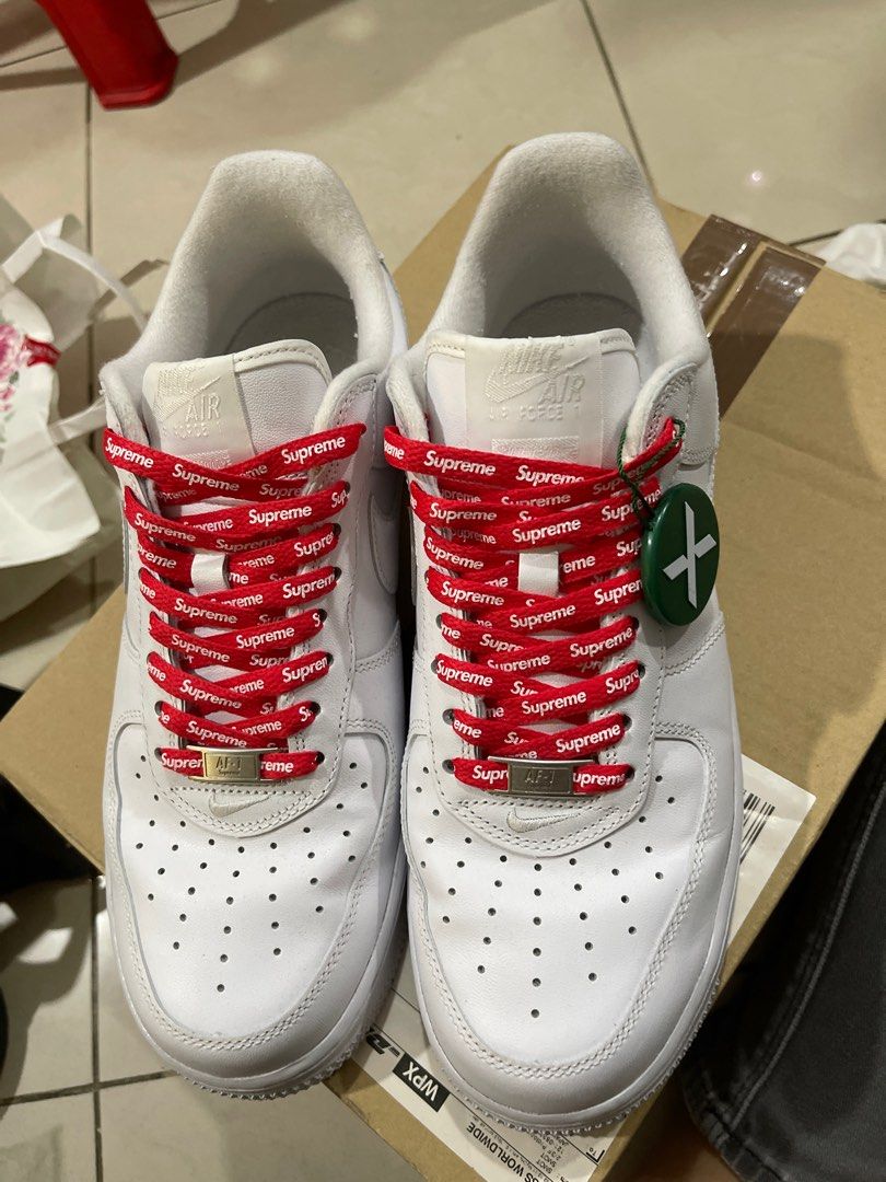 Nike air force outlet 1 supreme red