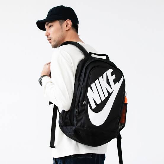 Nike BackPack, Men's Fashion, Bags, Backpacks on Carousell