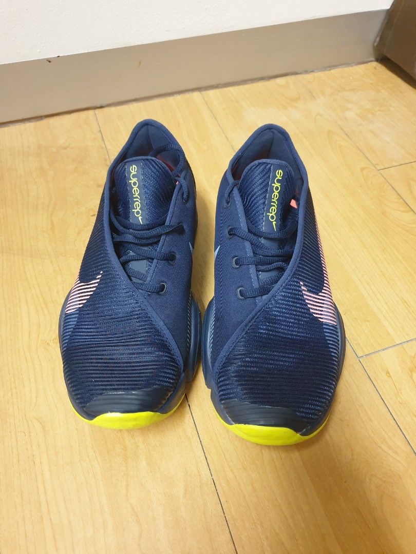 footasylum nike zoom