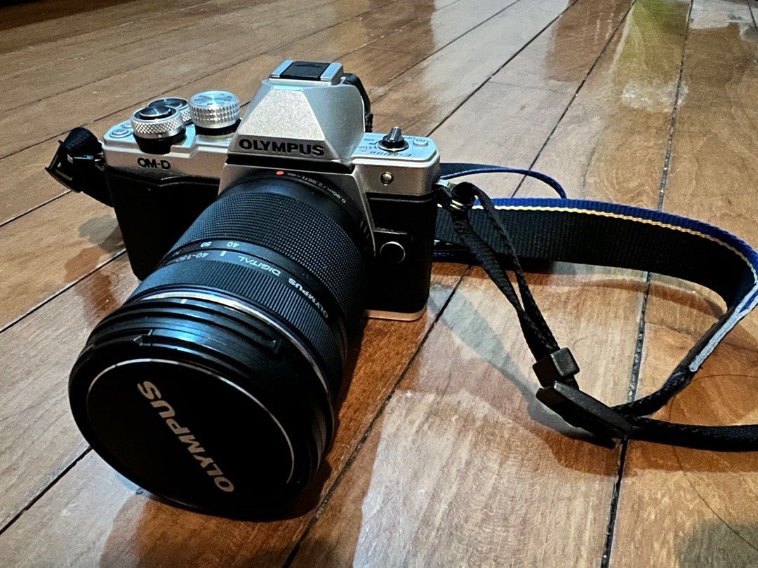 Olympus EM10 Mark II, Photography, Cameras on Carousell