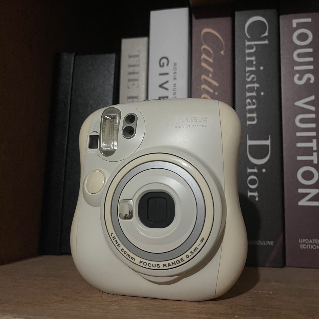 [ORIGINAL] Fujifilm Polaroid Instax Mini 25, Photography, Cameras on