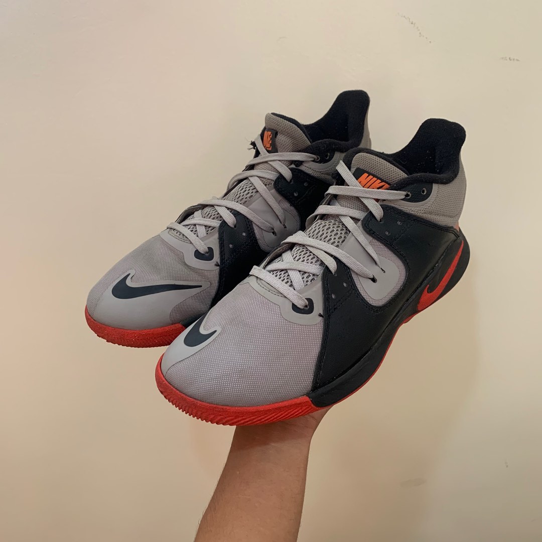 Nike fly shop by 1